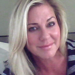 Meet your Posher, Tonia